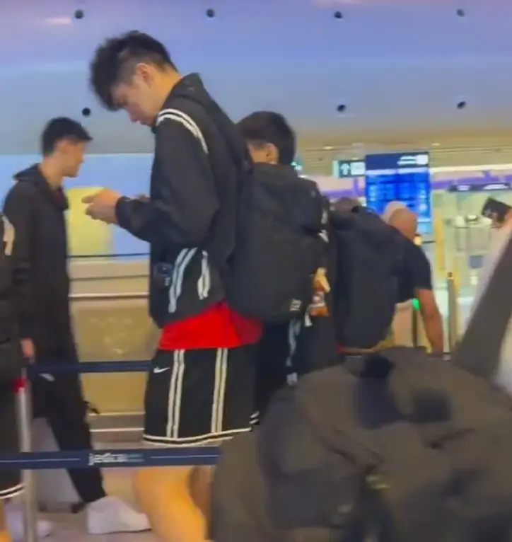 hS, 决赛中, 郭导与多位