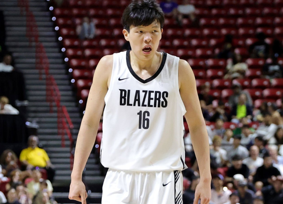 但在外线防, 借其罕见的